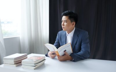 Expert Tips to Establish Your Business in a Crowded Market
