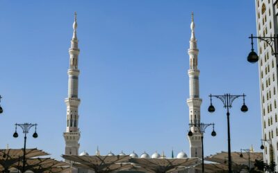 How Does Umrah Impact Family Bonding? (Discussed)